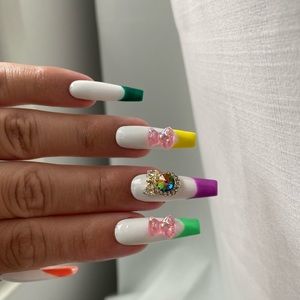 Press On Rainbow Nails